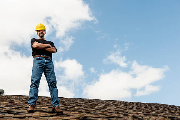 Best Roof Gutter Cleaning  in South Taft, CA